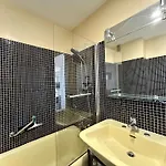 La Californie, T3 - Face Avec Terrasse - - Lb670-012 *