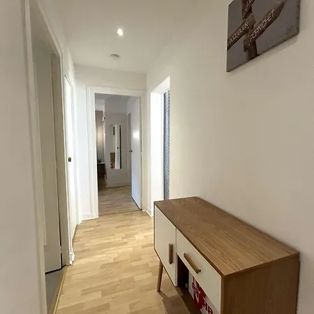 3 Pièces 4 Couchages Face Avec Terrasse.