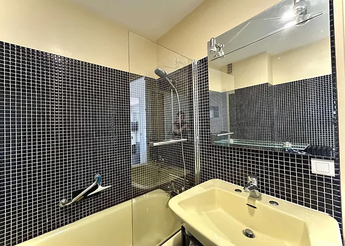 3 Pièces 4 Couchages Face Avec Terrasse. *